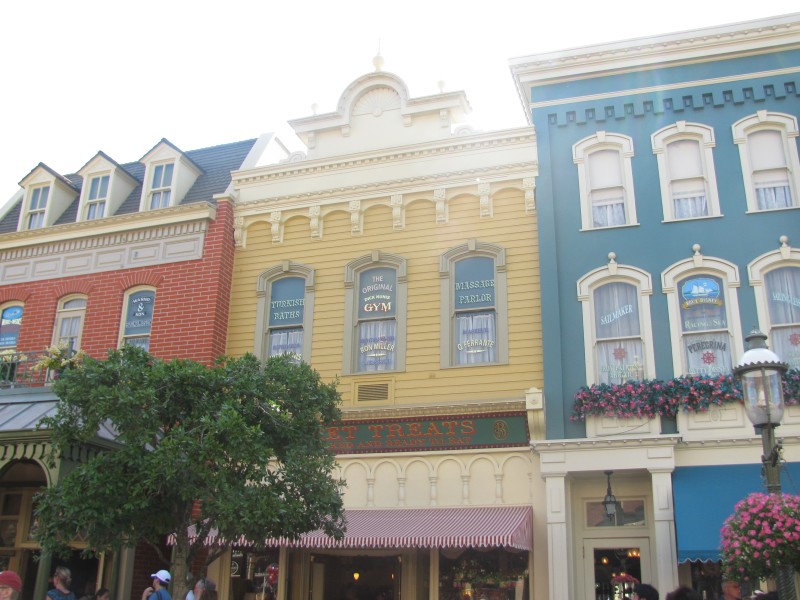 Magic Kingdom 027.jpg